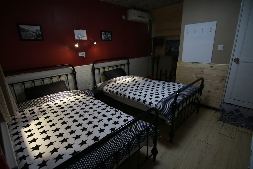 Djmt Universal Guest House Xi'an (Shaanxi) Exterior foto